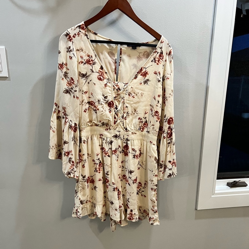 American Eagle romper size small